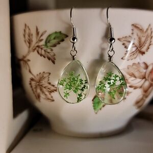 New 🌿 Raindrop Nature Scene Glass Earrings